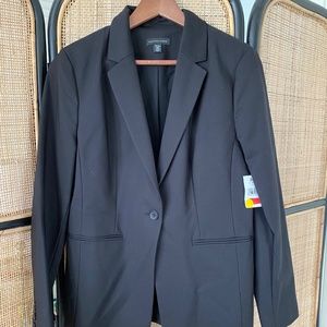 Saks Fifth Avenue - Size 10 - Color Black - Blazer - NWT